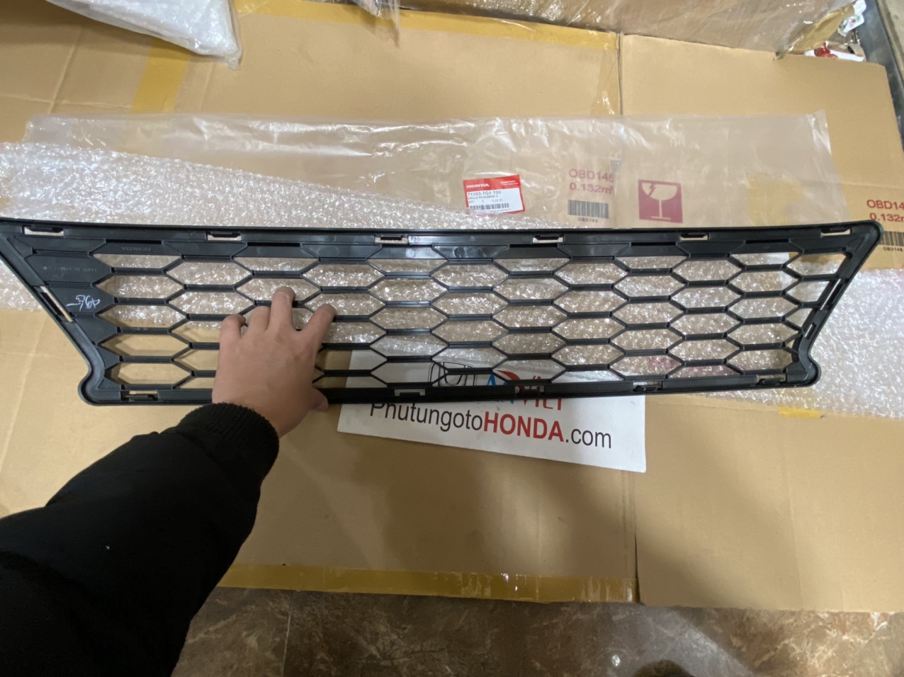 Lưới thoáng gió xe Honda BRIO